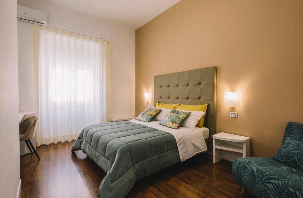 Bed and Breakfast Tiziana'S House à Salernes Extérieur photo